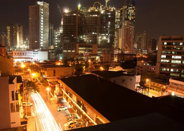 M Suites Hotel